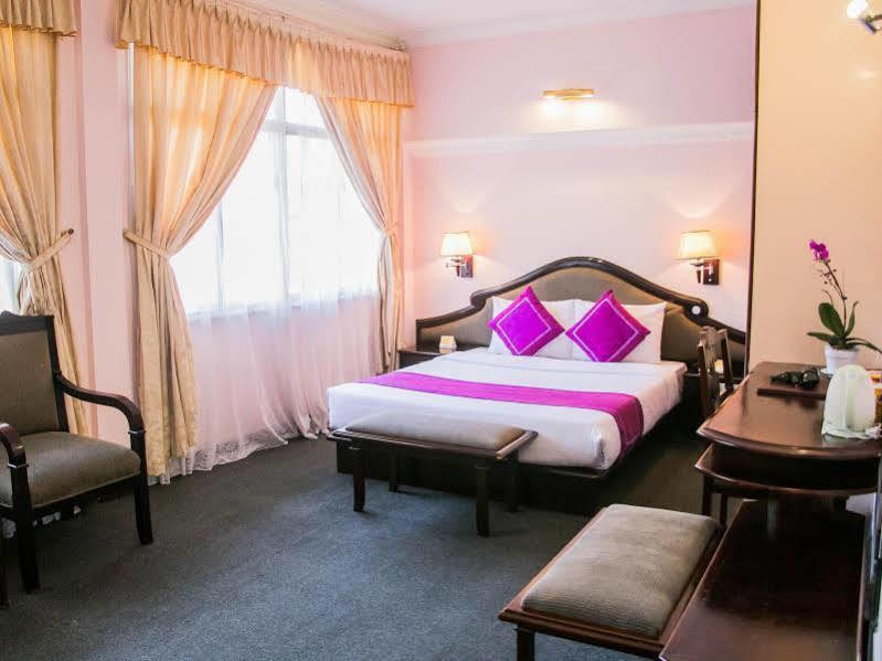 Golf 1 Hotel Da Lat Eksteriør billede